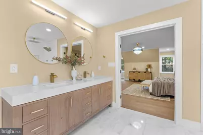 10333 Hickory Forest Drive, Oakton, VA 22124 - Photo 24