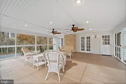 915 Welham Green Road, Great Falls, VA 22066 - Photo 20