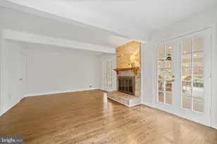 915 Welham Green Rd, Great Falls, VA 22066 - Photo 12