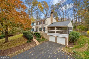 915 Welham Green Rd, Great Falls, VA 22066 - Photo 1