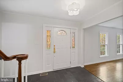 915 Welham Green Road, Great Falls, VA 22066 - Photo 4