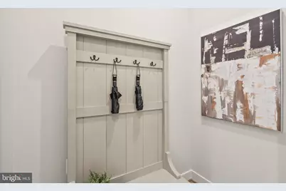 102 Moore Avenue SW, Vienna, VA 22180 - Photo 36