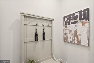 102 Moore Ave SW, Vienna, VA 22180 - Photo 36