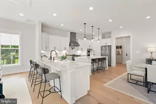 102 Moore Ave SW, Vienna, VA 22180 - Photo 32