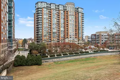 8220 Crestwood Heights Drive #807, McLean, VA 22102 - Photo 1