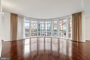 8220 Crestwood Heights Dr, McLean, VA 22102 - Photo 4