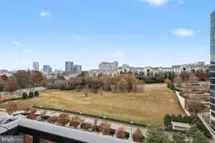 8220 Crestwood Heights Dr, McLean, VA 22102 - Photo 2