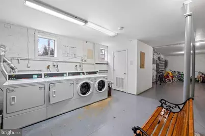 212 Park Terrace Court SE #72, Vienna, VA 22180 - Photo 24