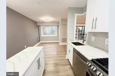 212 Park Terrace Court SE #72, Vienna, VA 22180 - Photo 6