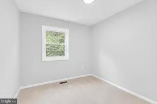 7403 Larne Ln, Lorton, VA 22079 - Photo 18