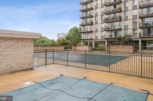 3245 Rio Dr, Falls Church, VA 22041 - Photo 28