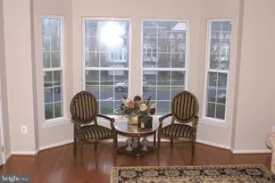 2909 Mainstone Dr, Fairfax, VA 22031 - Photo 8