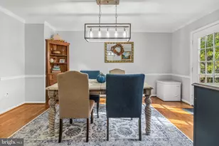 6057 Crown Royal Cir, Alexandria, VA 22310 - Photo 18