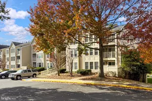 12213 Fairfield House Dr, Fairfax, VA 22033 - Photo 2