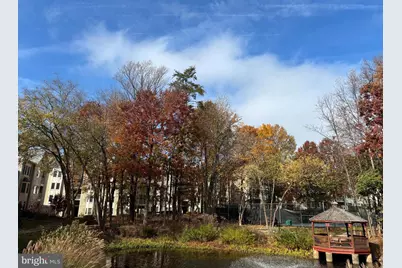 12245 Fairfield House Drive #405A, Fairfax, VA 22033 - Photo 1