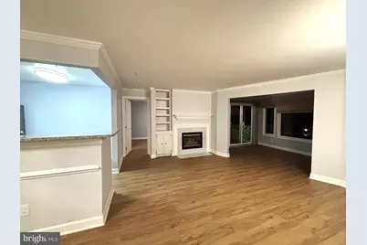 12245 Fairfield House Drive #405A, Fairfax, VA 22033 - Photo 4