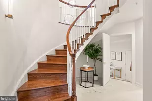 7721 Spoleto Ln, McLean, VA 22102 - Photo 8