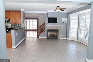 3335 Wilton Crest Ct, Alexandria, VA 22310 - Photo 10