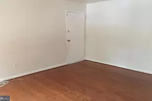 2909 Charing Cross Rd, Falls Church, VA 22042 - Photo 10