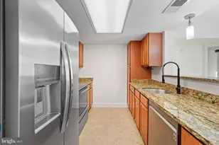 11800 Sunset Hills Rd, Reston, VA 20190 - Photo 12