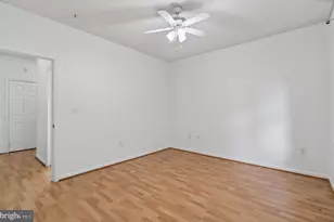 12148 Garden Grove Cir, Fairfax, VA 22030 - Photo 40