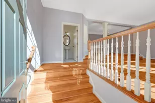 8030 Kidwell Town Ct, Vienna, VA 22182 - Photo 6