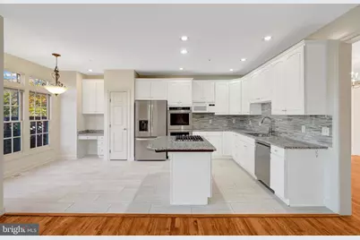 8030 Kidwell Town Court, Vienna, VA 22182 - Photo 16