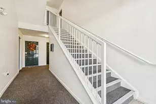 7503 Calderon Ct, Alexandria, VA 22306 - Photo 4