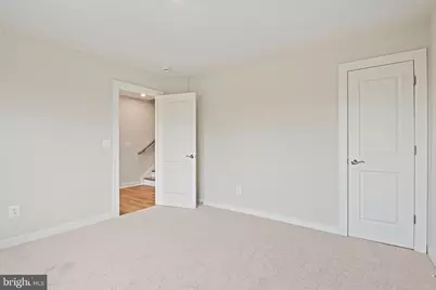 2172 Glacier Road, Herndon, VA 20170 - Photo 6