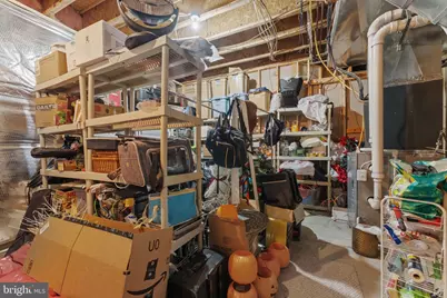 627 Walker Road, Great Falls, VA 22066 - Photo 112