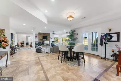 627 Walker Road, Great Falls, VA 22066 - Photo 86