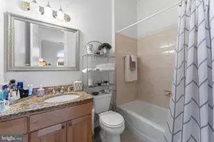 627 Walker Rd, Great Falls, VA 22066 - Photo 84