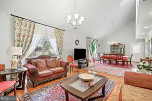 3120 Collie Ln, Falls Church, VA 22041 - Photo 4