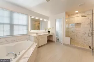 7204 Lyndam Hill Cir, Lorton, VA 22079 - Photo 34