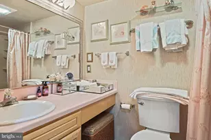 2058 Royal Fern Ct, Reston, VA 20191 - Photo 14