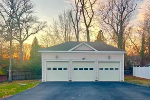 4816 Dodson Dr, Annandale, VA 22003 - Photo 4