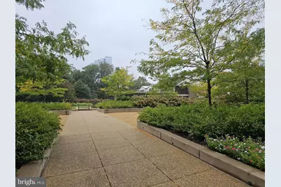 1800 Old Meadow Road #302, McLean, VA 22102 - Photo 24
