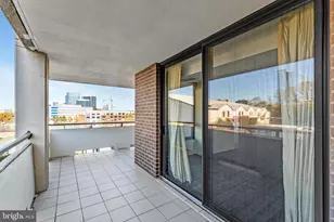 1800 Old Meadow Rd, McLean, VA 22102 - Photo 20