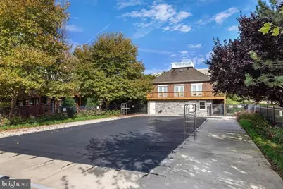 4040 Fairfax Center Hunt Trail, Fairfax, VA 22030 - Photo 4