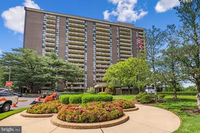 1800 Old Meadow Road #1415, McLean, VA 22102 - Photo 1