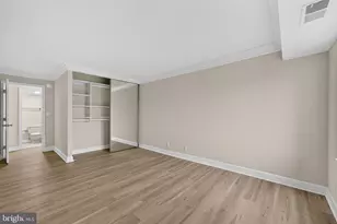 8350 Greensboro Dr, McLean, VA 22102 - Photo 14