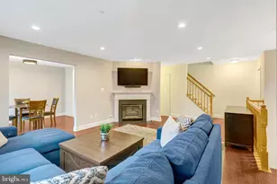 4311 Runabout Ln, Fairfax, VA 22030 - Photo 6