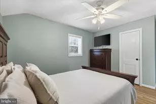 7203 Arthur Dr, Falls Church, VA 22046 - Photo 16