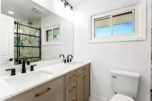 4722 Bristow Dr, Annandale, VA 22003 - Photo 14