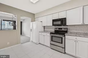 5501 Seminary Rd, Falls Church, VA 22041 - Photo 8