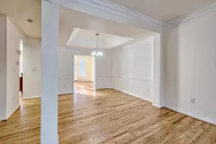 8026 Readington Ct, Springfield, VA 22152 - Photo 12