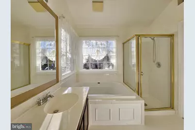 8026 Readington Court, Springfield, VA 22152 - Photo 32