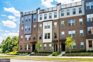 13506 Innovation Station Loop, Herndon, VA 20171 - Photo 2