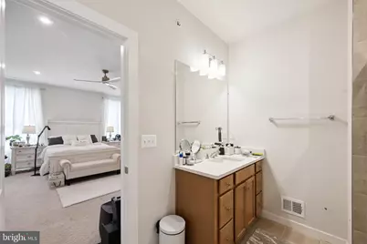 13506 Innovation Station Loop #2B, Herndon, VA 20171 - Photo 20