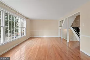 8180 Fernlake Ct, Alexandria, VA 22309 - Photo 14